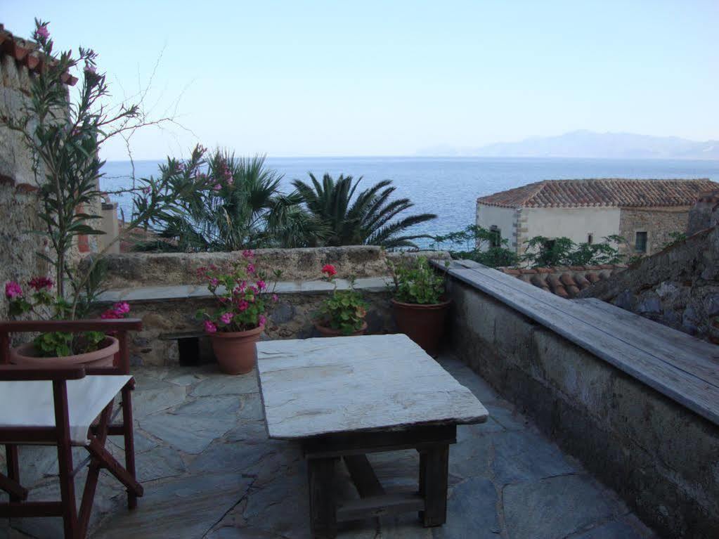 Ritsos Guesthouse Monemvasia Exterior photo