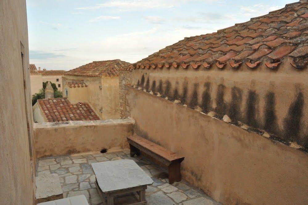 Ritsos Guesthouse Monemvasia Exterior photo